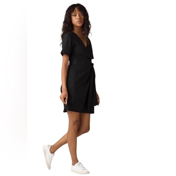 Vetta “The Short Wrap Dress” Tencel Black Size XS. NWT - Picture 2 of 12